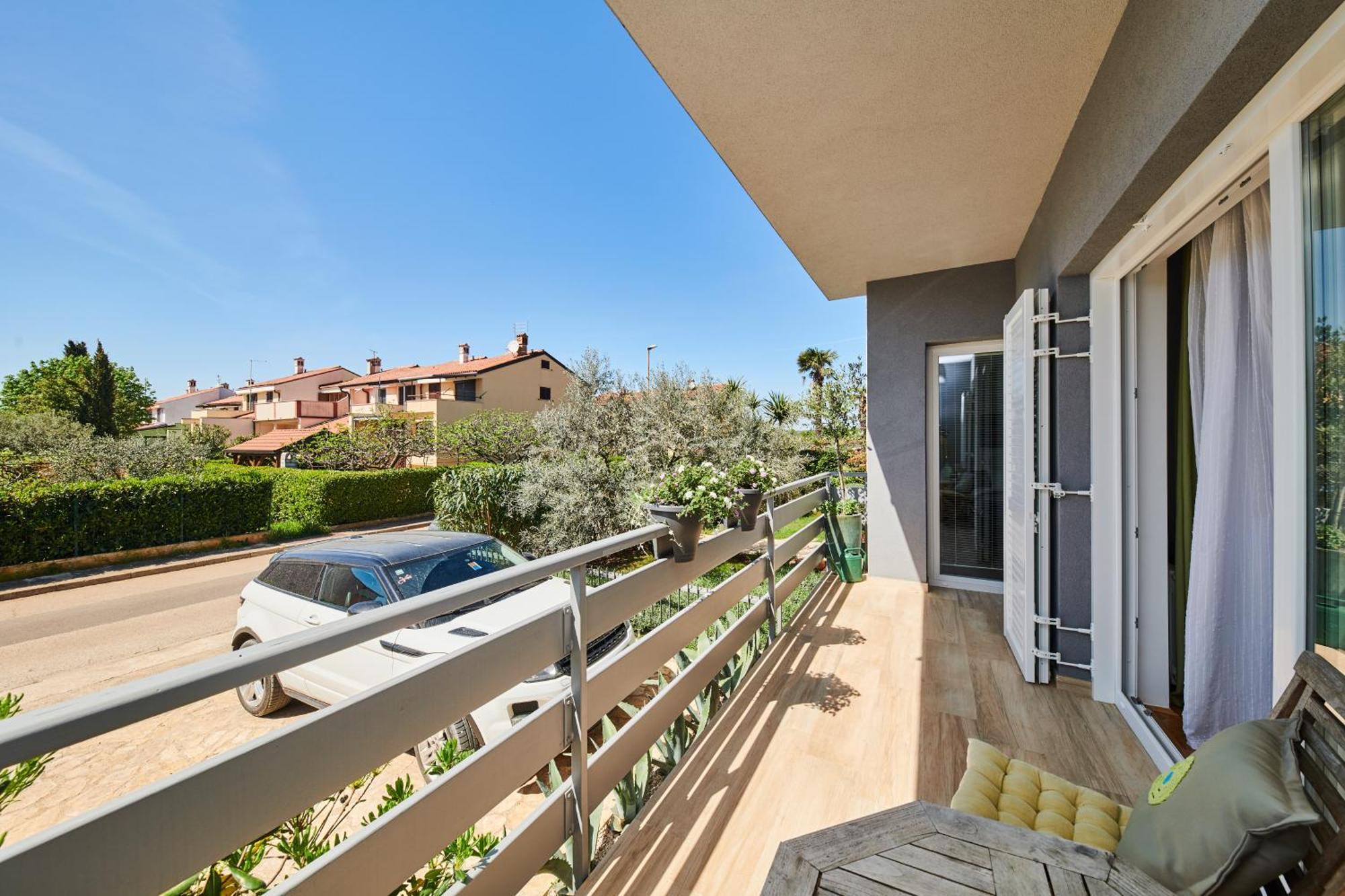 Ferienwohnung Mina'S Shine Umag Exterior foto